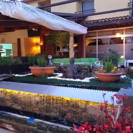 Hostal Sant Marcal Amer Bagian luar foto