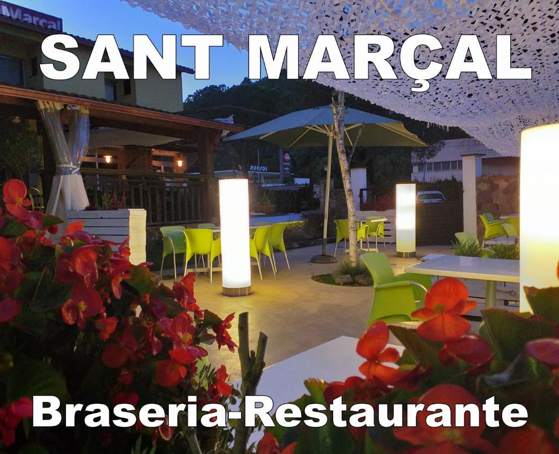 Hostal Sant Marcal Amer Bagian luar foto