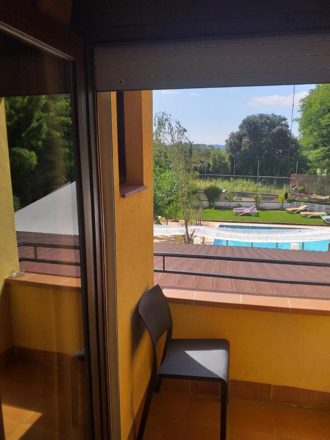 Hostal Sant Marcal Amer Bagian luar foto