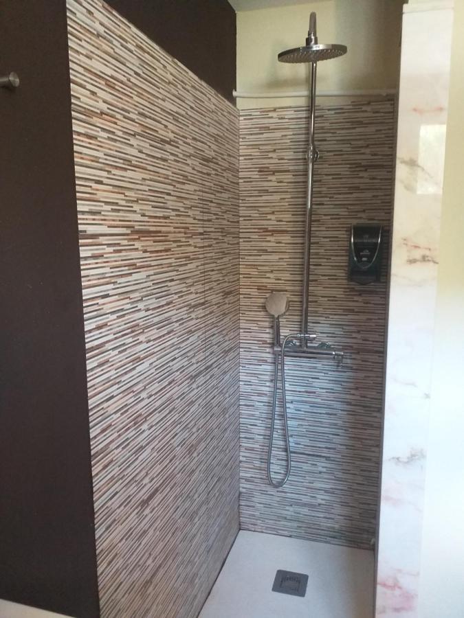 Hostal Sant Marcal Amer Bagian luar foto